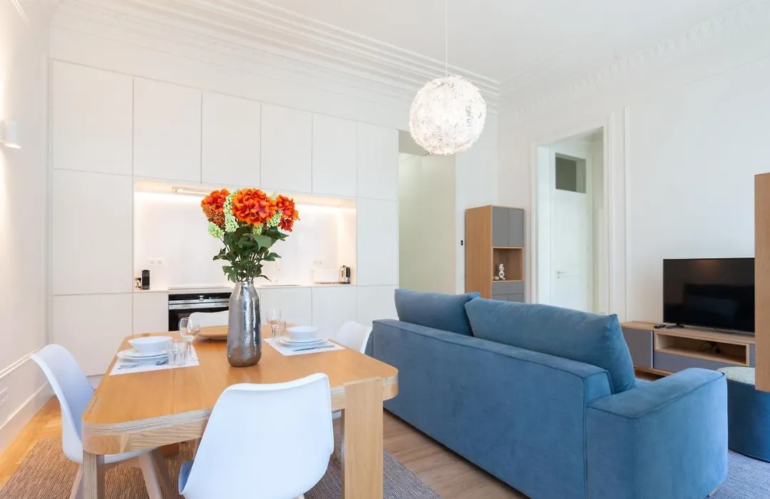 FLH Restauradores Bright Flat-1